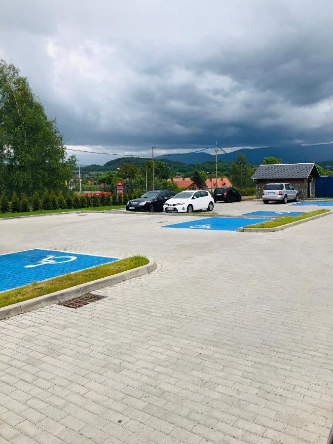 Apartament Happiness Jelenia Góra Esterno foto