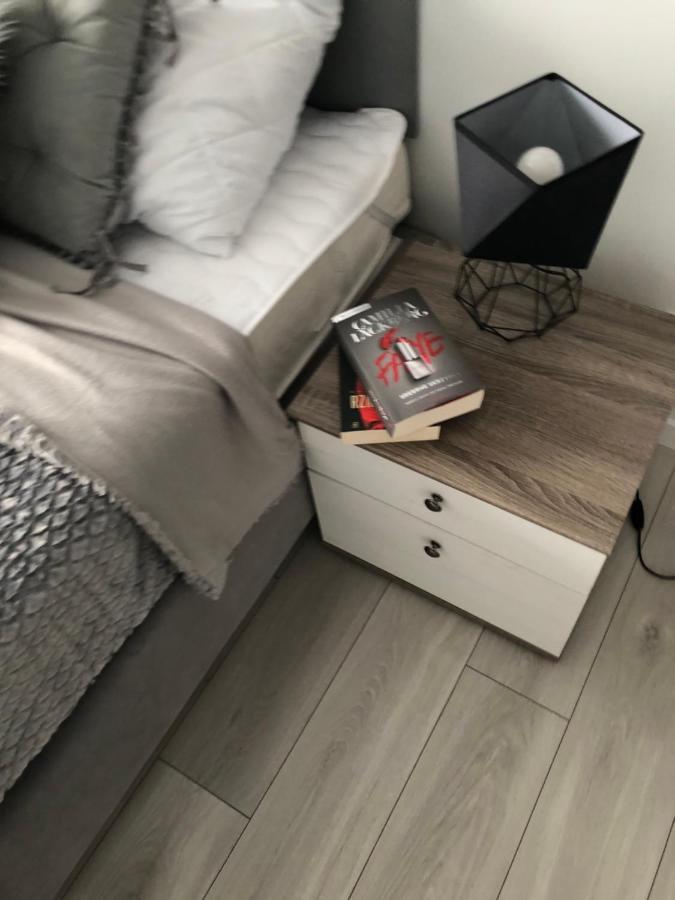 Apartament Happiness Jelenia Góra Esterno foto