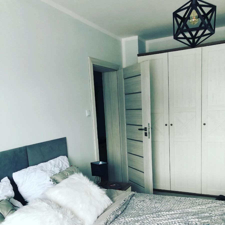 Apartament Happiness Jelenia Góra Esterno foto