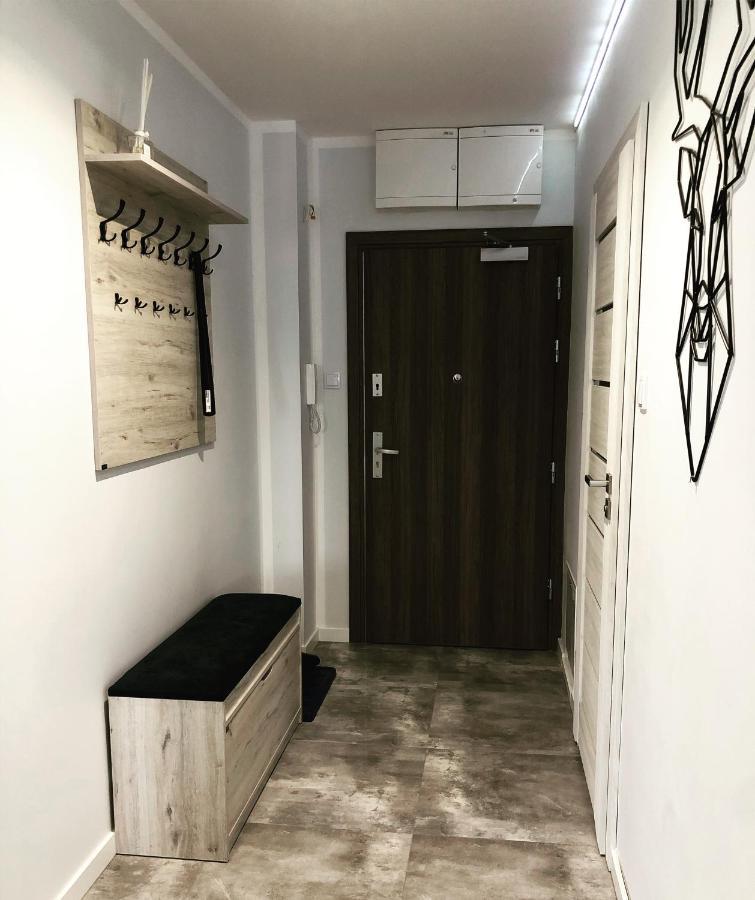 Apartament Happiness Jelenia Góra Esterno foto