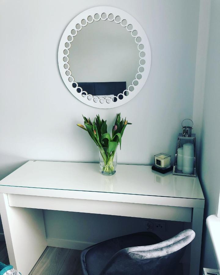 Apartament Happiness Jelenia Góra Esterno foto