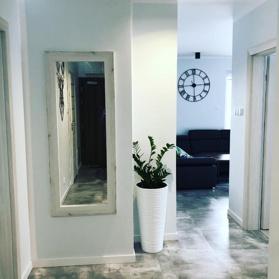 Apartament Happiness Jelenia Góra Esterno foto